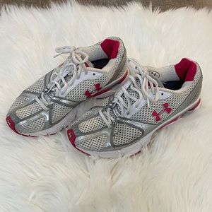 Under Armor Footsleeve Cartilage Sneakers